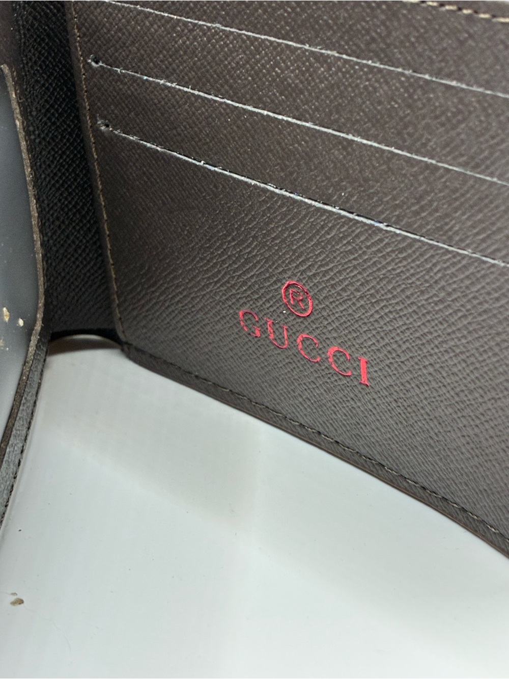 Gucci GG Supreme Tiger Print Bi-Fold Wallet - Brown, Black, Yellow - Picture 3 of 6